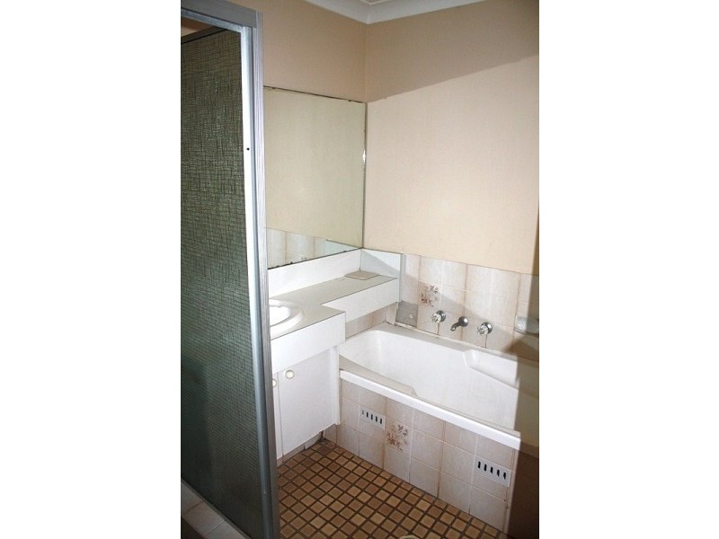 2/39 Victoria Avenue, Toukley NSW 2263