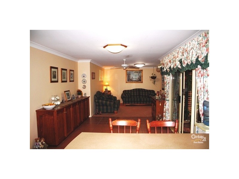 3 Oxford Drive, Lake Haven NSW 2263