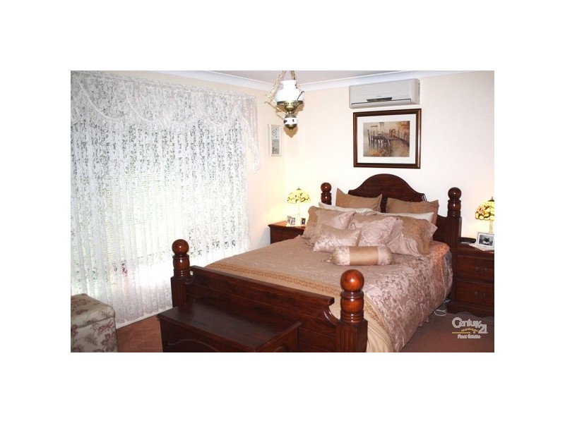 3 Oxford Drive, Lake Haven NSW 2263