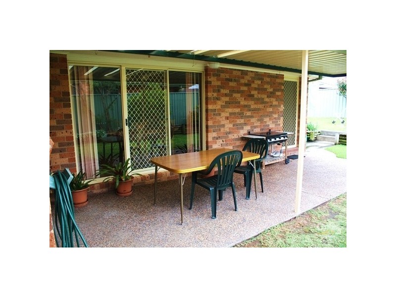 8 Casurina Close, Lake Haven NSW 2263