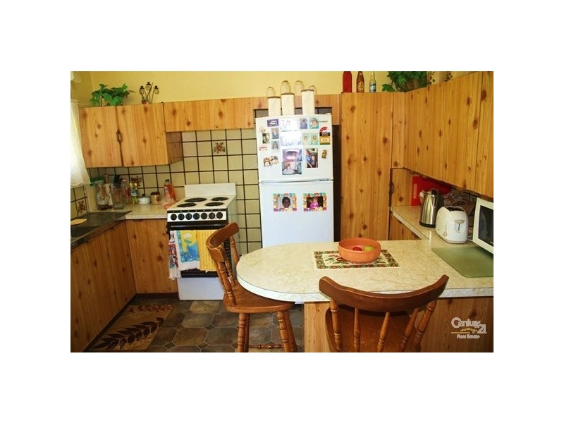 173 Pacific Highway, Charmhaven NSW 2263