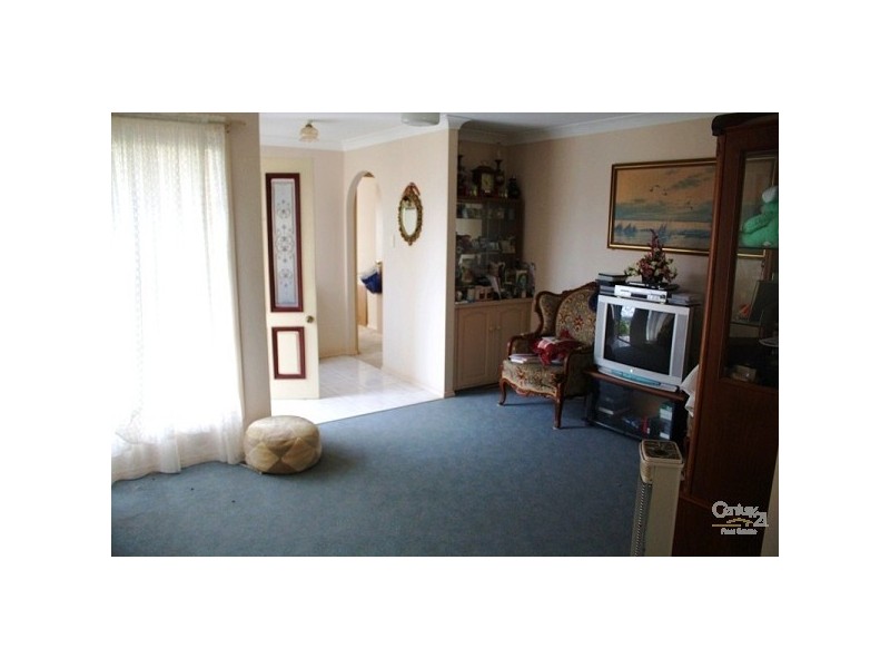 24 Gavin Way, Lake Haven NSW 2263
