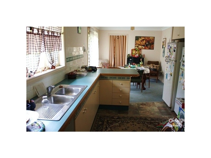 24 Gavin Way, Lake Haven NSW 2263