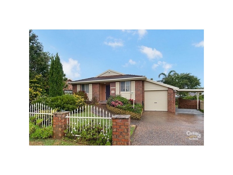44 Christopher Cresent, Lake Haven NSW 2263