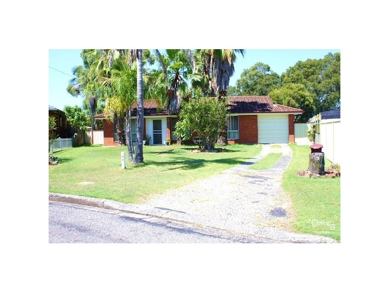 3 Stephen Street, Kanwal NSW 2259