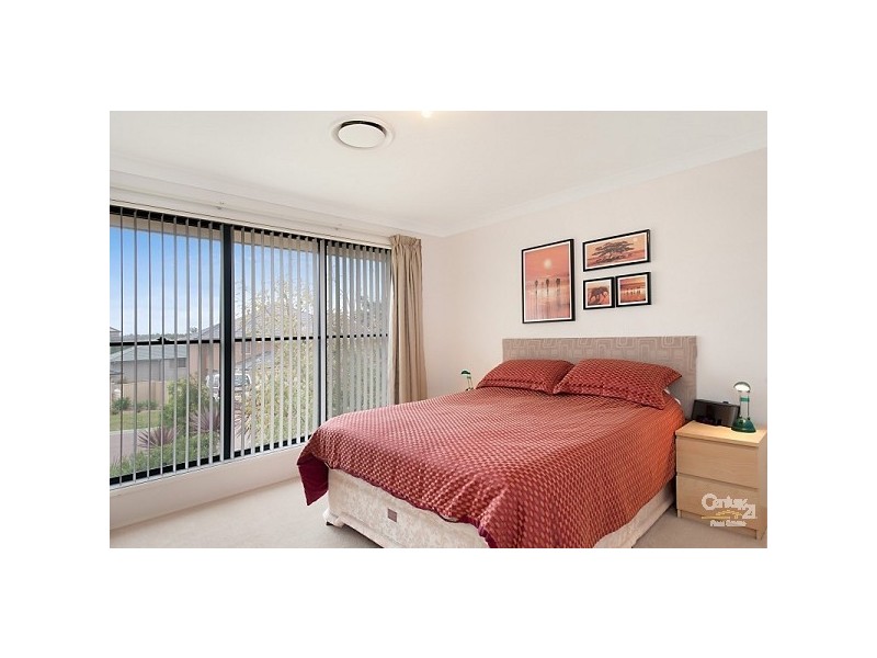 4 Warrigal Road, Woongarrah NSW 2259