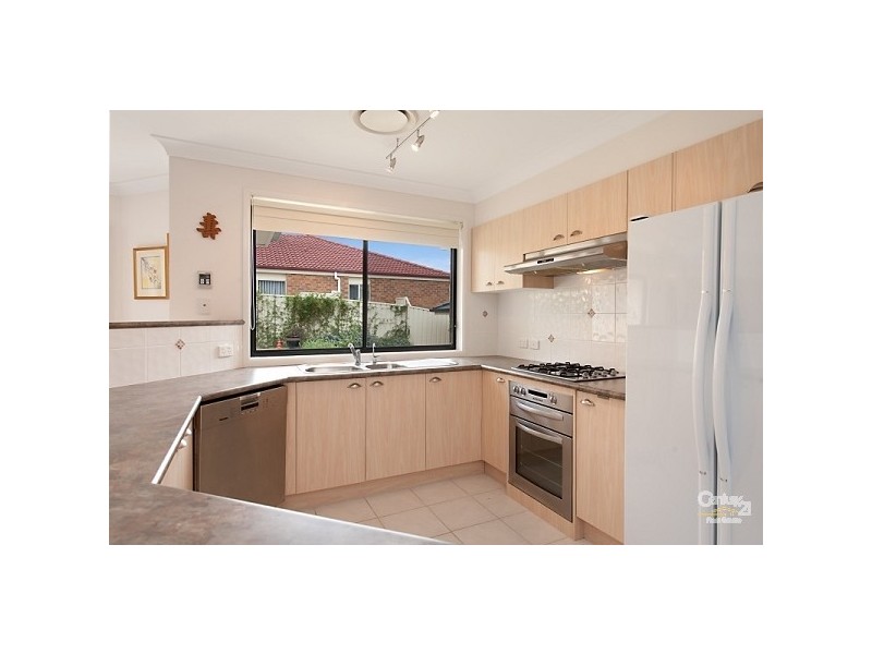 4 Warrigal Road, Woongarrah NSW 2259