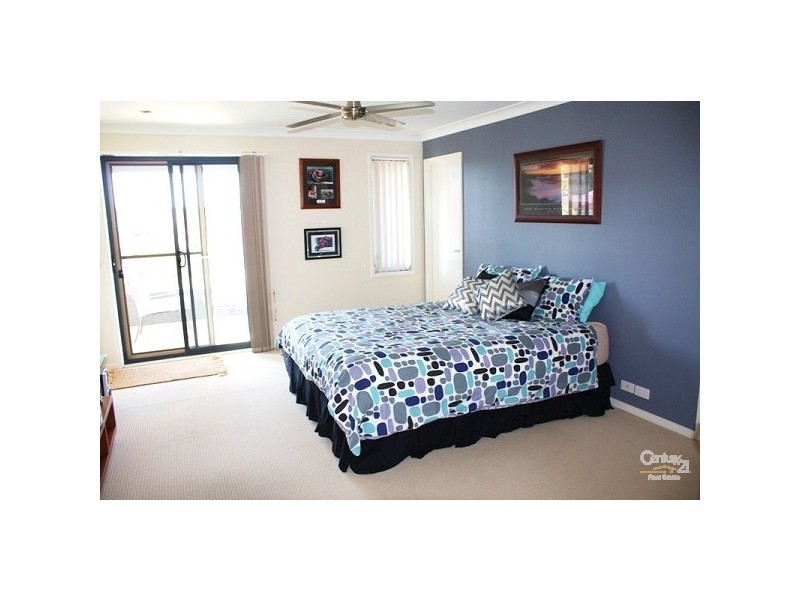 11 Bougainvillea Rd West, Hamlyn Terrace NSW 2259