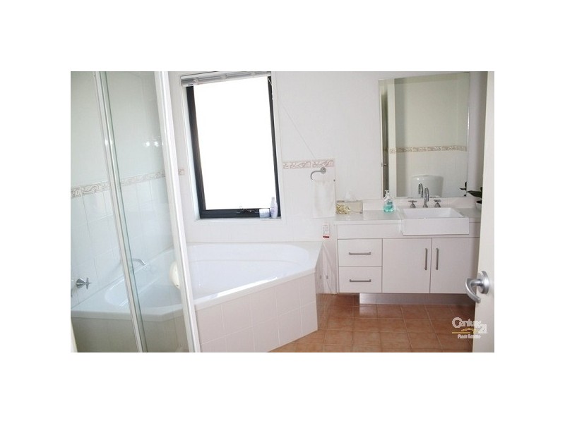 11 Bougainvillea Rd West, Hamlyn Terrace NSW 2259