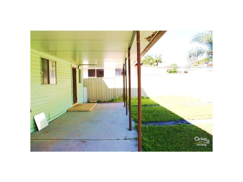 50 Maxwell Avenue, Gorokan NSW 2263