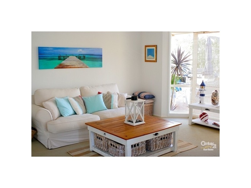 16 Mountain View Drive, Woongarrah NSW 2259