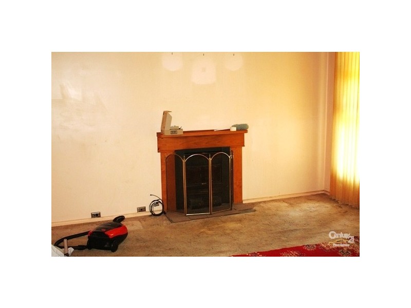 9 Clucas Avenue, Gorokan NSW 2263