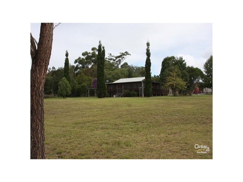 12 Webber Road, Wyee NSW 2259