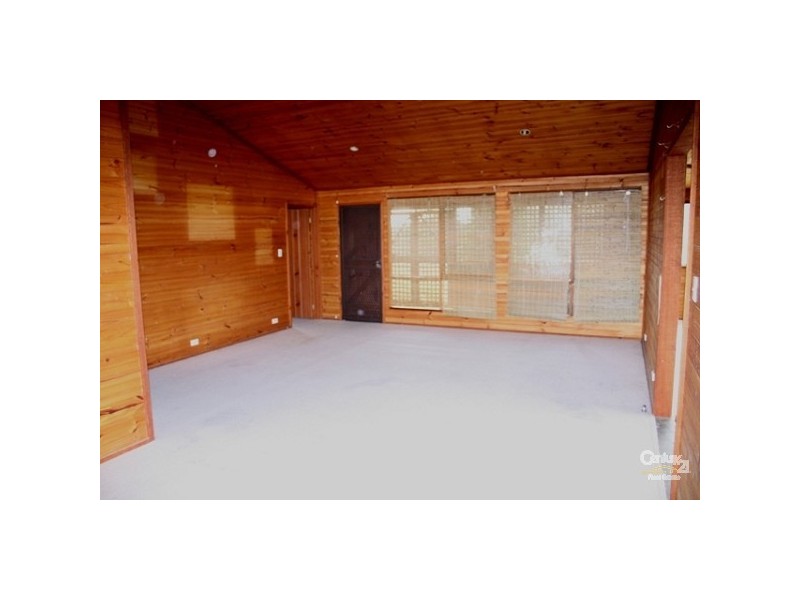 12 Webber Road, Wyee NSW 2259