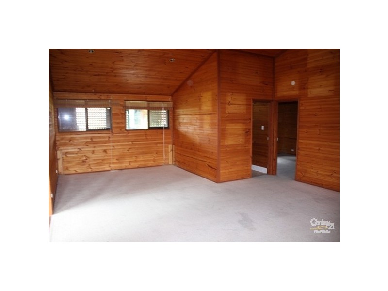 12 Webber Road, Wyee NSW 2259