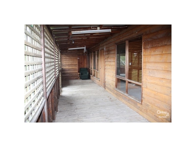 12 Webber Road, Wyee NSW 2259