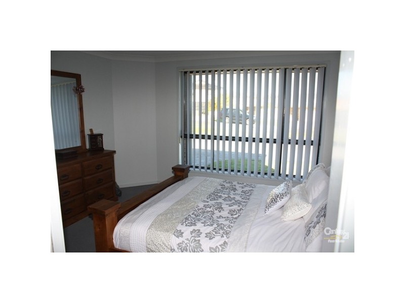 22 Greenhaven Circuit, Woongarrah NSW 2259