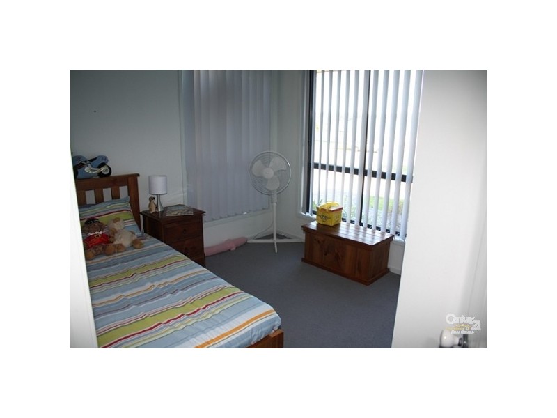 22 Greenhaven Circuit, Woongarrah NSW 2259