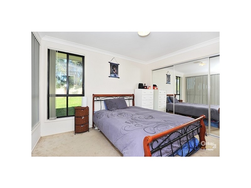10 Nangar Street, Woongarrah NSW 2259