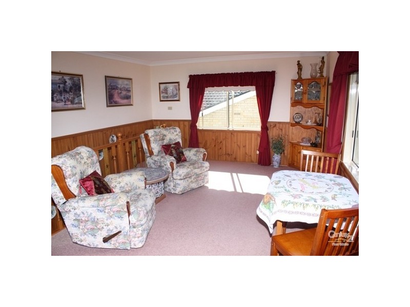 63 Katoomba Avenue, San Remo NSW 2262