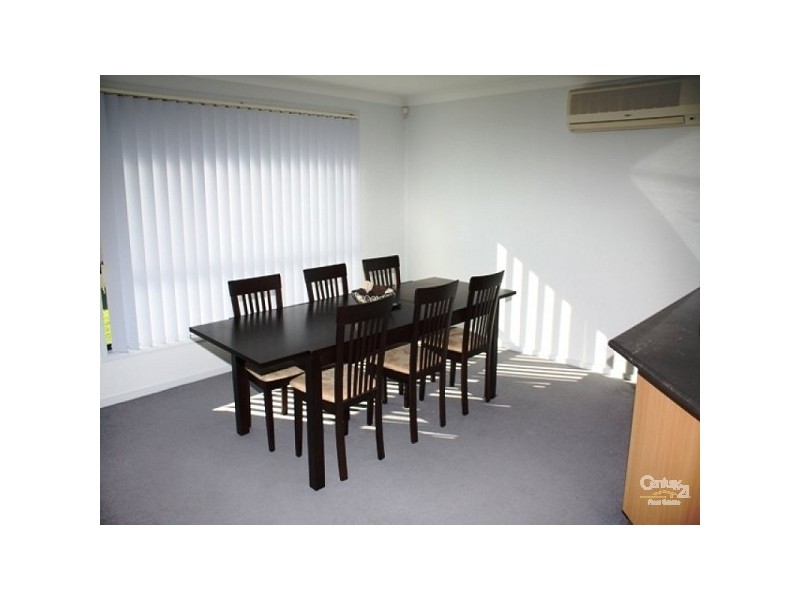 22 Greenhaven Circuit, Woongarrah NSW 2259