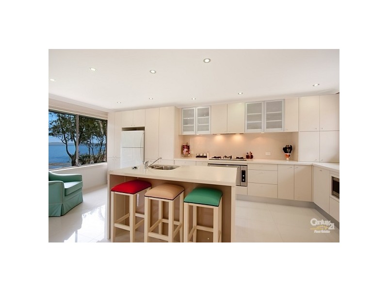 262 Tuggerawong Road, Tuggerawong NSW 2259