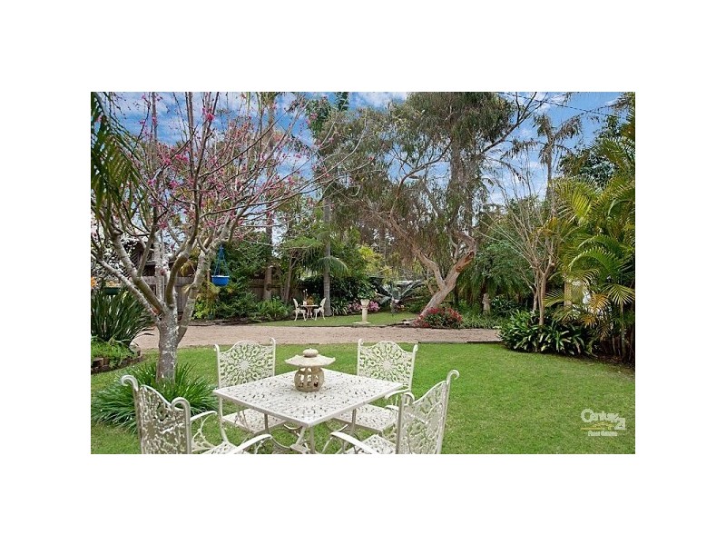 262 Tuggerawong Road, Tuggerawong NSW 2259