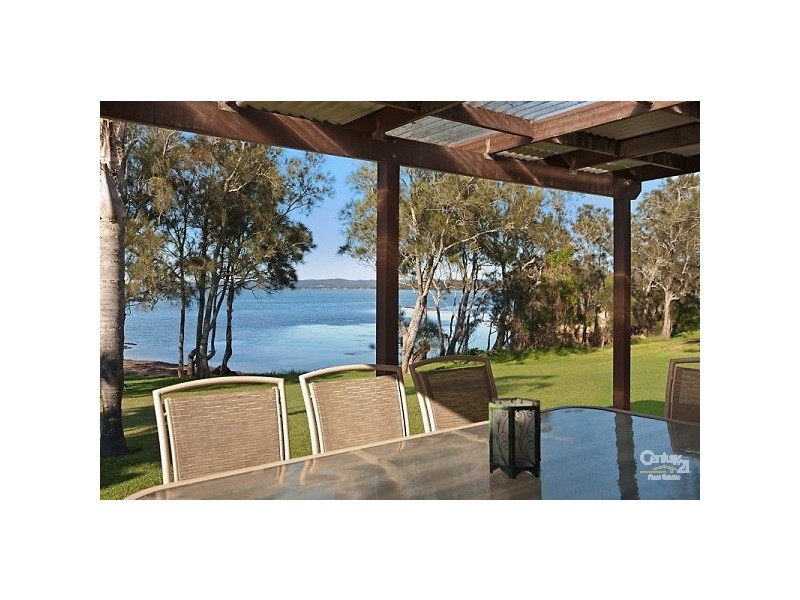262 Tuggerawong Road, Tuggerawong NSW 2259