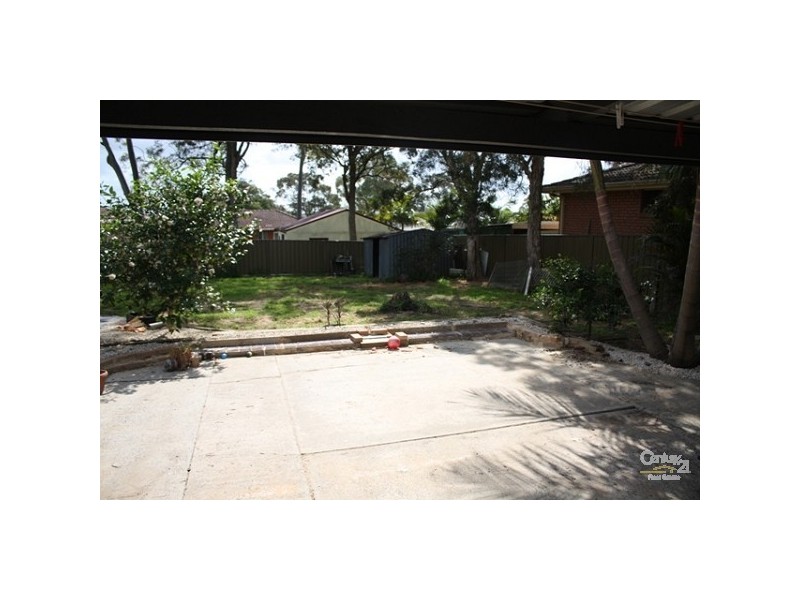 9 Stelling Avenue, Kanwal NSW 2259