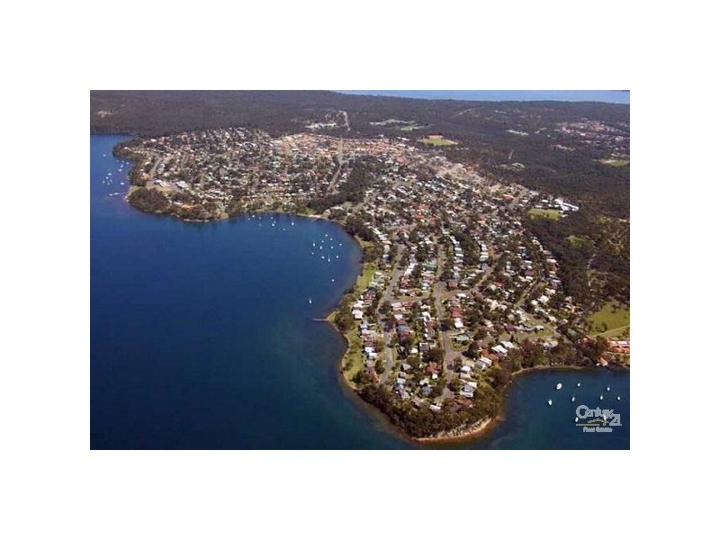 4b Larapinta Street, Gwandalan NSW 2259