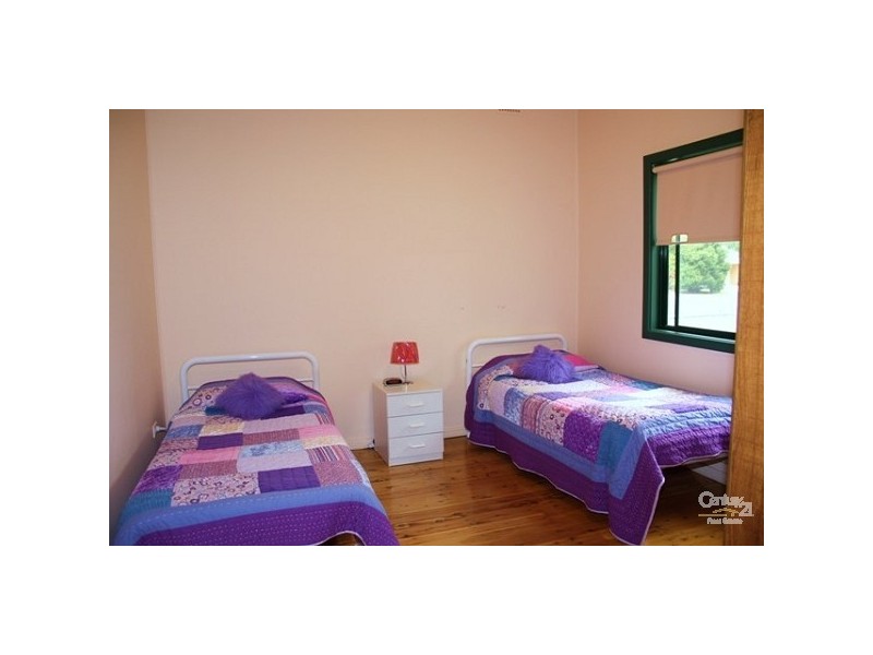 25 Pandora Parade, Noraville NSW 2263