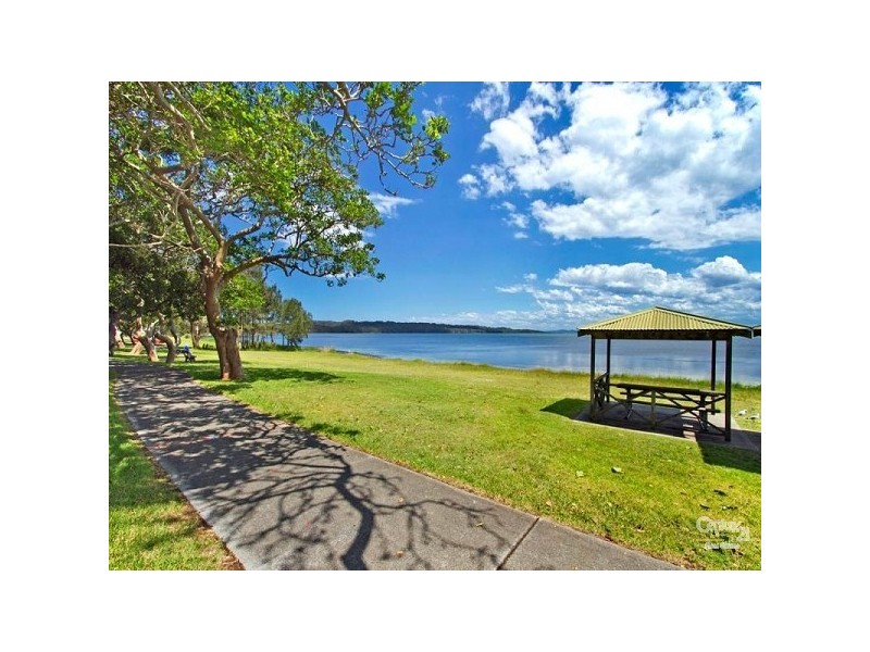 Canton Beach NSW 2263