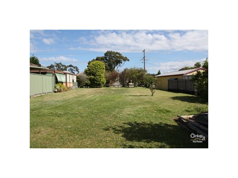 25 Vernon Avenue, Gorokan NSW 2263