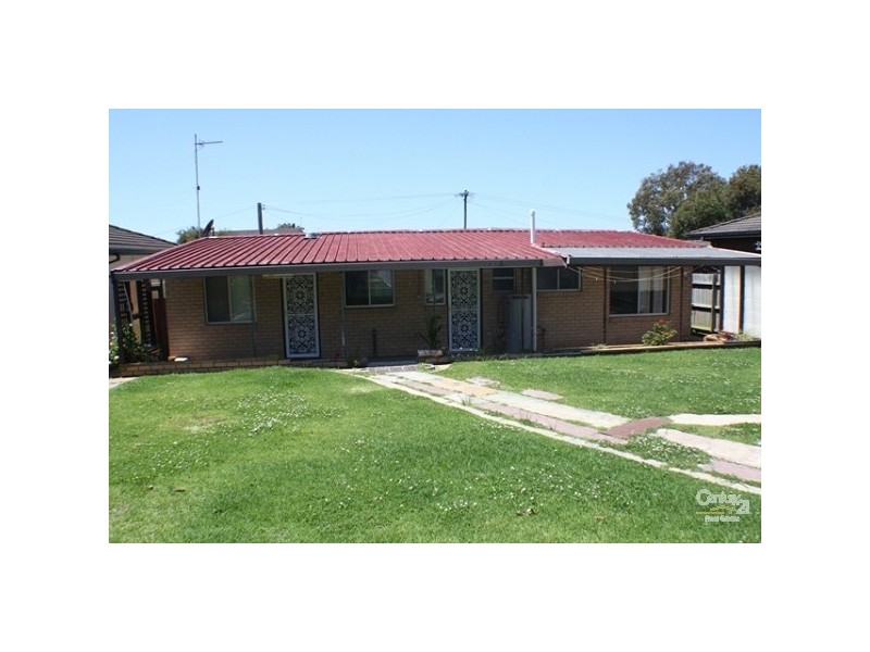 4 Discombe Avenue, Kanwal NSW 2259