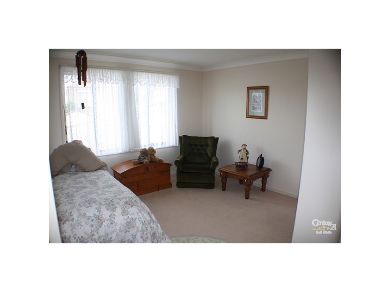 4 Bayberry Avenue, Woongarrah NSW 2259