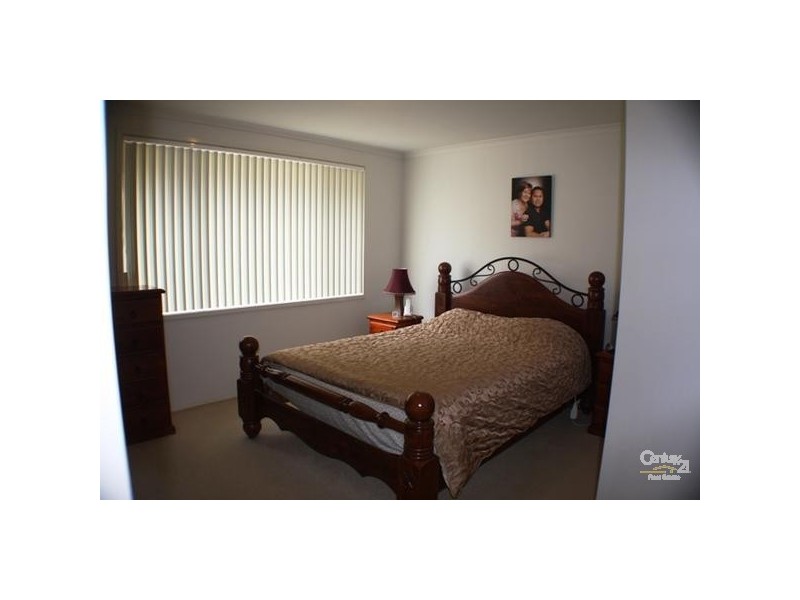 14 Highcliff Close, Woongarrah NSW 2259