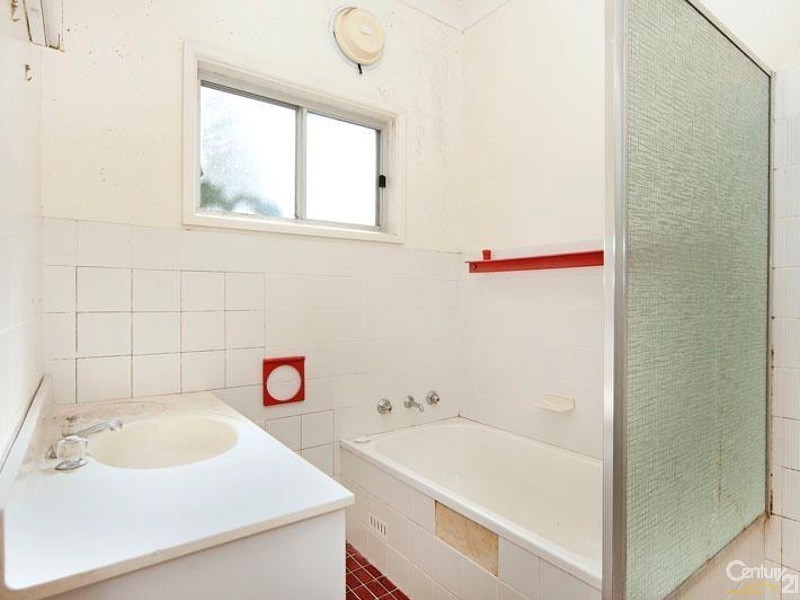 9 Michele Avenue, Noraville NSW 2263