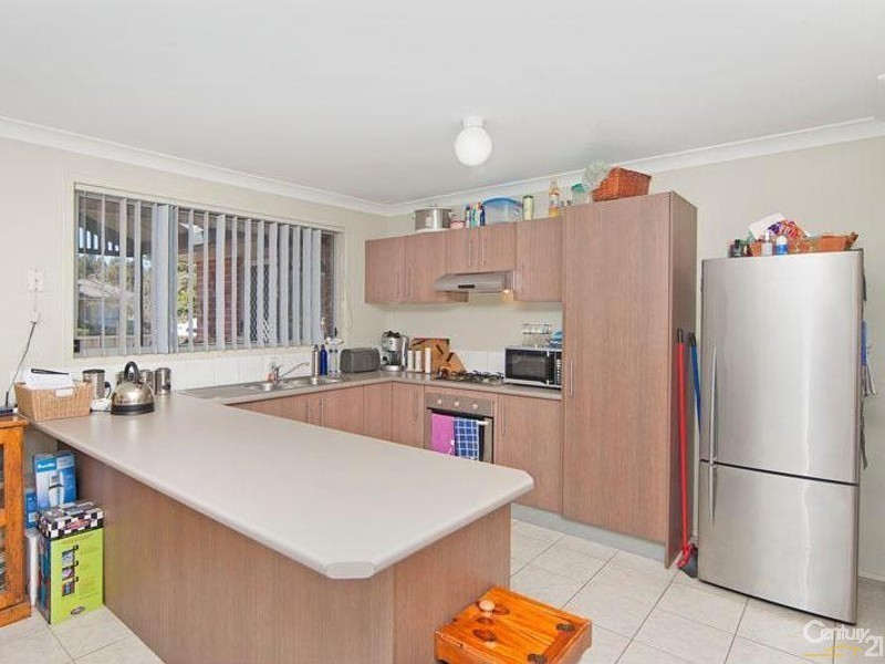 2 Carlisle Street, Hamlyn Terrace NSW 2259