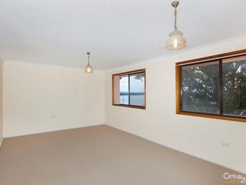 54 Main Road, Toukley NSW 2263