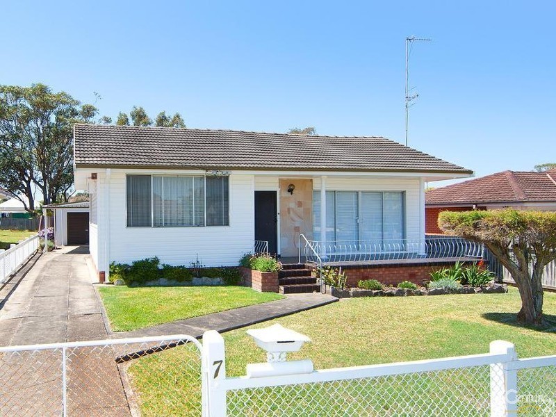 7 Athol Street, Toukley NSW 2263