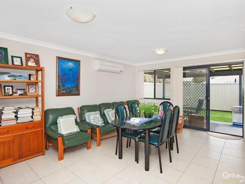 12 Viewfield Crescent, Woongarrah NSW 2259