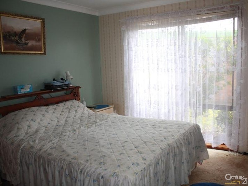 4/10 Moss Avenue, Toukley NSW 2263