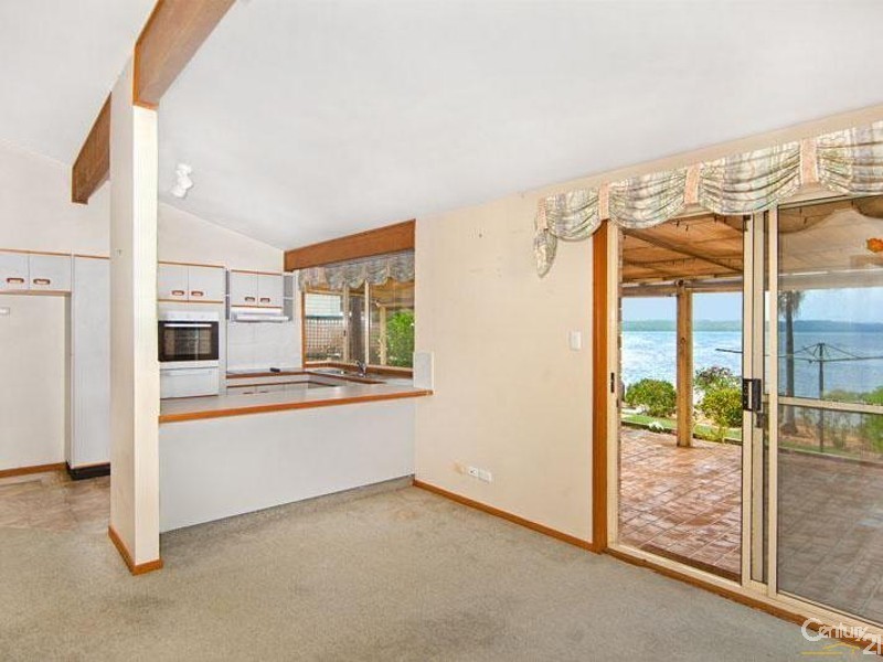 5 Tamar Avenue, Toukley NSW 2263