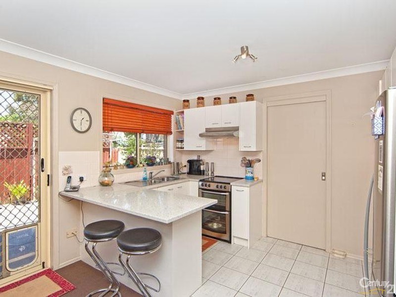 4/28 Wallarah Road, Gorokan NSW 2263