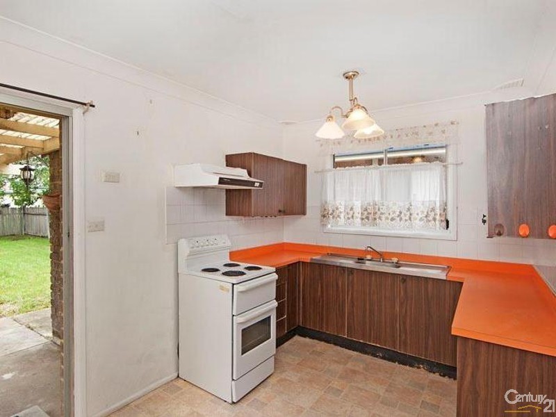 19 Minnamurra Road, Gorokan NSW 2263