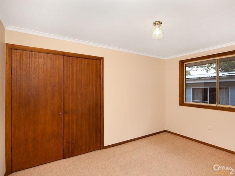 4 Seventh Avenue, Toukley NSW 2263