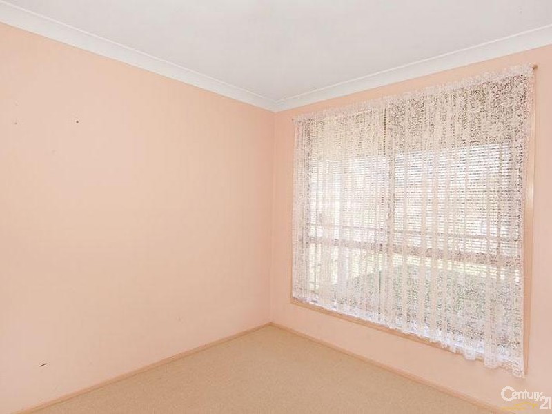 2/1 Lyle Street, Lake Haven NSW 2263