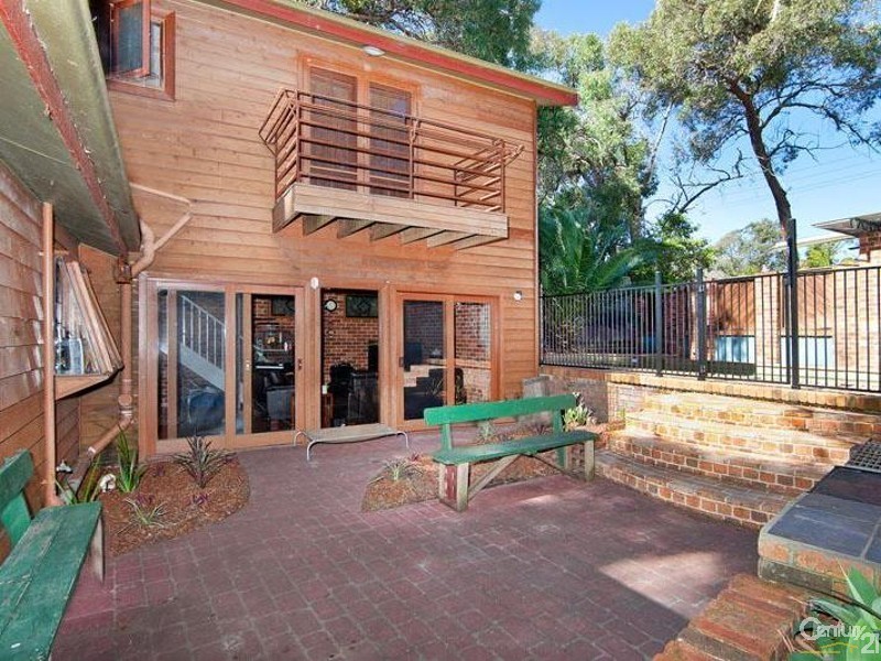 21 Wadalba Avenue, Lake Haven NSW 2263