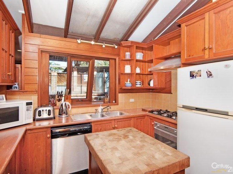 21 Wadalba Avenue, Lake Haven NSW 2263