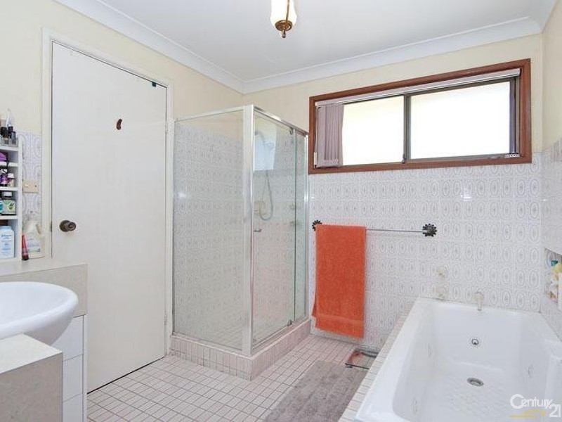 56 Kobada Avenue, Buff Point NSW 2262